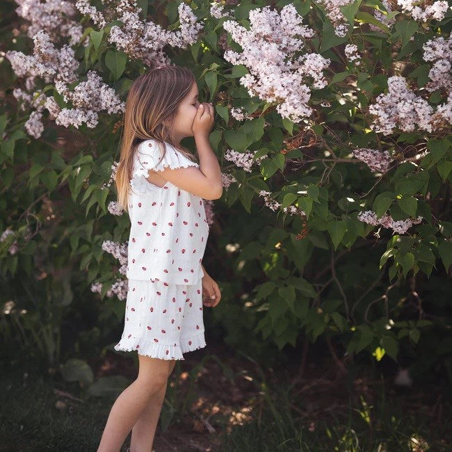 Antebies Kız Çocuk Kısa Kollu Şortlu Organik Pijama Takımı- Uğur Böceği Ekru