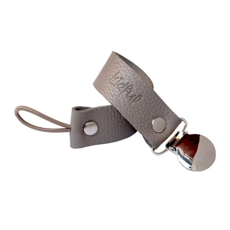 Kidful Bitkisel Boyalı Bebek Emzik Askısı Dark Oak Kahverengi