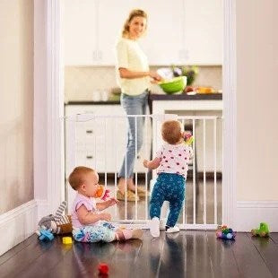 Munchkin Otomatik Bebek Güvenlik Kapısı  Beyaz STD