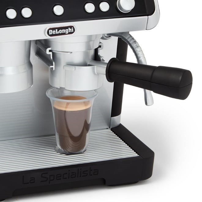 Casdon - Oyuncak De'Longhi Barista Kahve Makinesi 