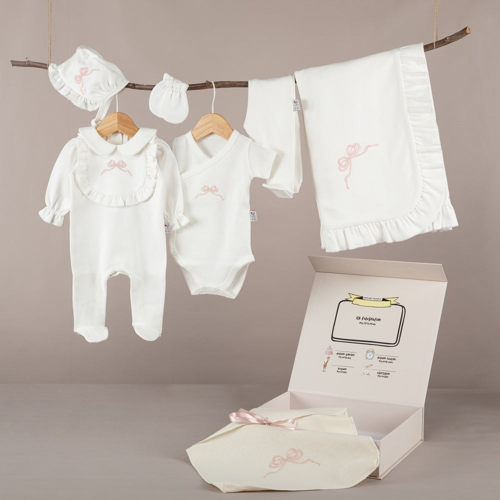 ChiMayys Baby Nazenin Pembe Fiyonk Nakışlı Ekru Tığ İşi Süslemeli Organik 6'lı Hastane Çıkışı Beyaz