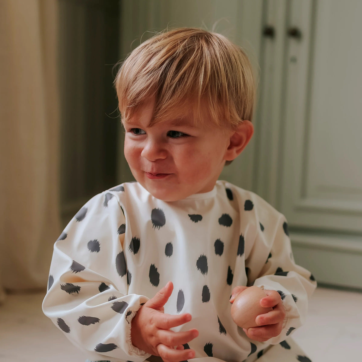 Elodie Details Uzun Kollu Mama Önlüğü Dalmatian Dots Grande - Önlük - Görsel 3