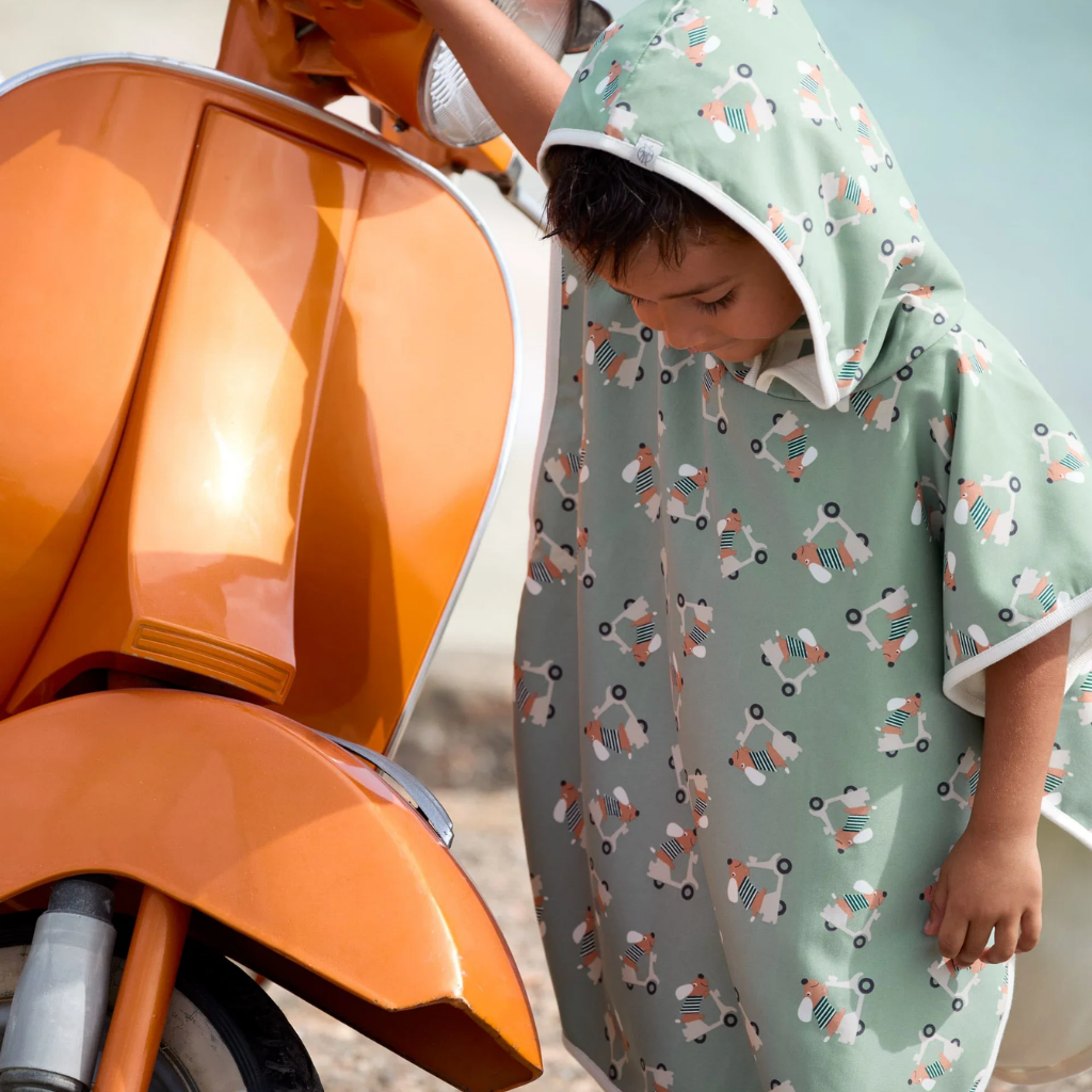 Lassig UV Korumalı Plaj Çocuk Panço - Scooter Dog Green Yeşil