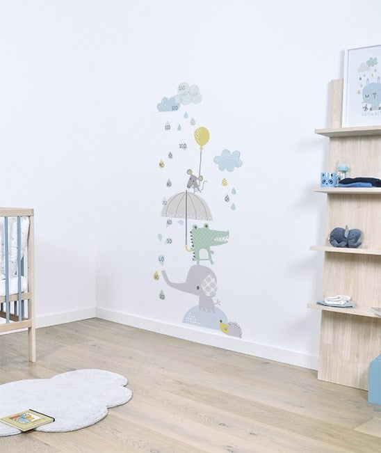 Lilipinso Bebek Odası Boy Ağacı Yağmurda Hayvanlar STD