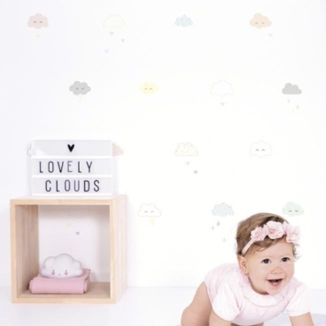 Lilipinso Bebek Odası Çıkartmalar Gülen Bulutlar 30x42 cm STD