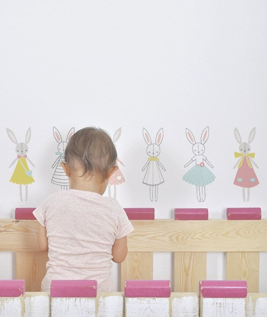 Lilipinso Bebek Odası Çıkartmalar Tavşan Kız 30x42 cm STD